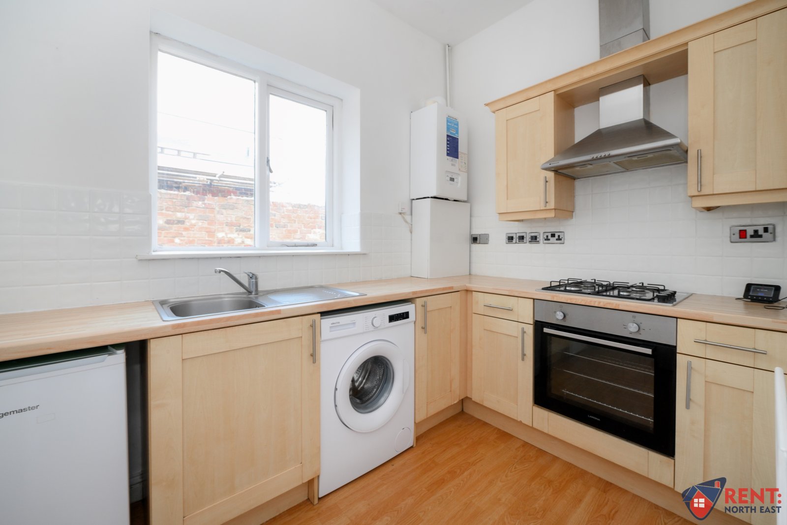 Flat 2, 11 Argyle Square, Sunderland — photograph 3